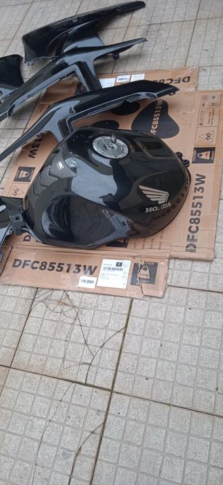 Carnagensl (depósito combustível 150€)para Honda CBR 900(sc33)