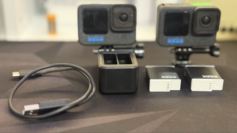 Go Pro Hero 12 Black dwie sztuki + baterie + ładowarka