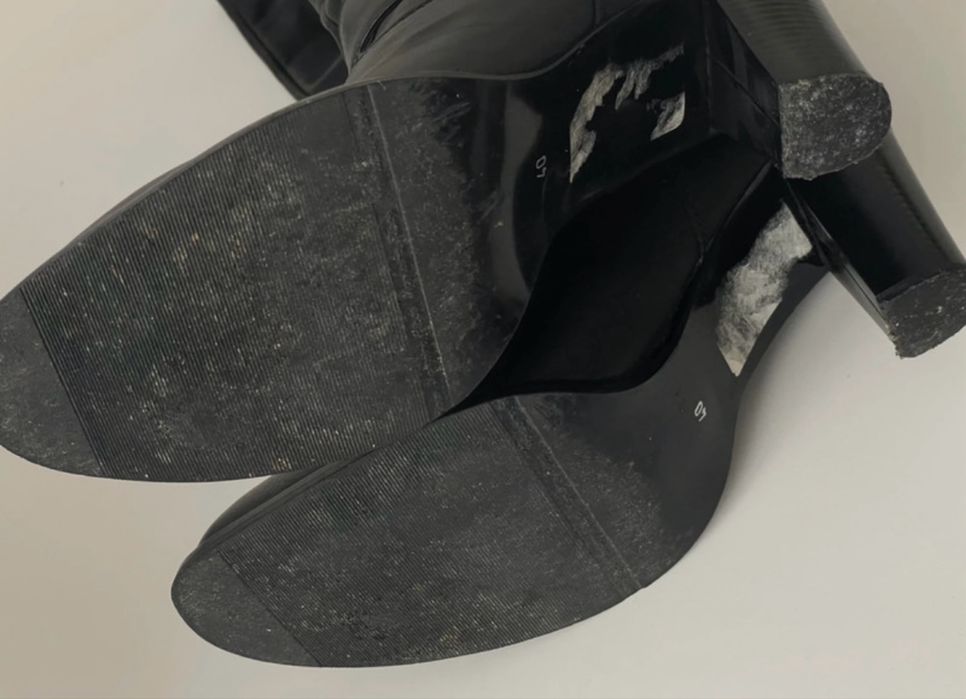 Botas pretas cano alto - Daniela Lima 40