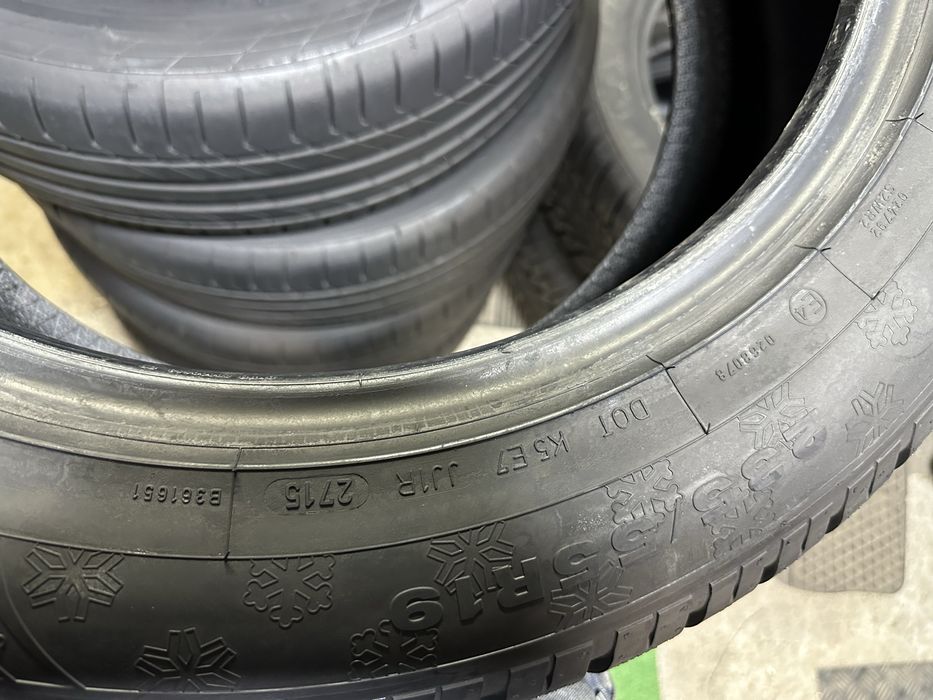 Шини зимові пара 235/55 R19 (101V) Dunlop Winter Sport 4D