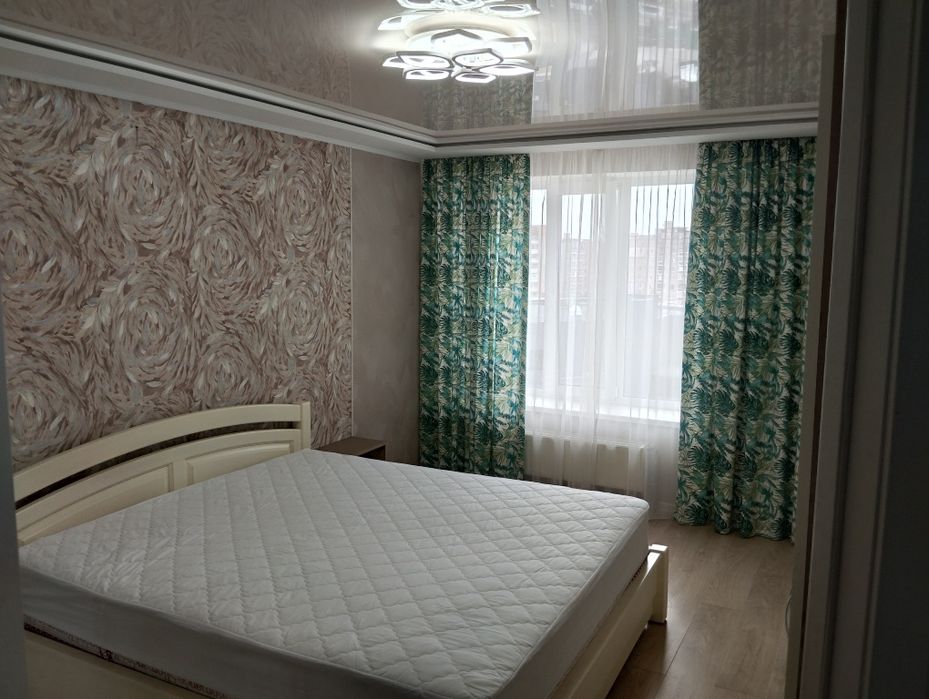 Продамо сучасну 2 кім.кв 81 м2  з евроремонтом в новому будинку р-н Ма