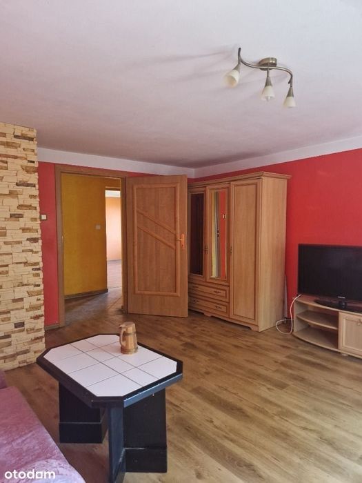 Sprzedam mieszkanie w Chobieni