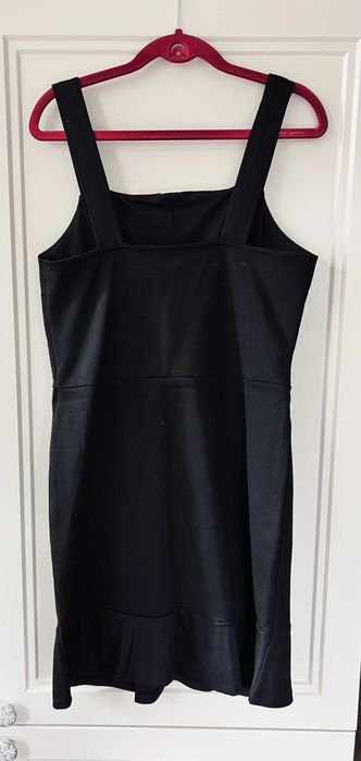 Sukienka River Island – styl old money – roz.12 EU40 – klasyczna czerń