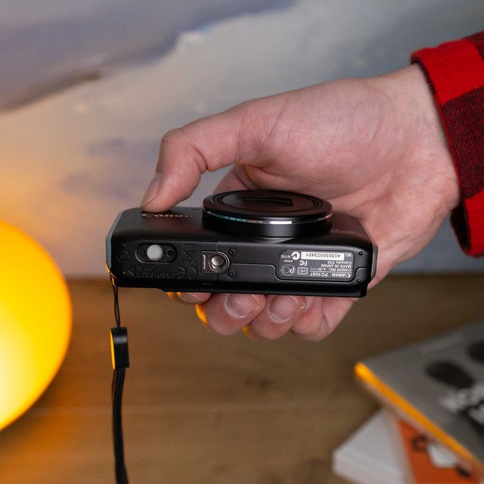 Canon PowerShot SX230 HS - Цифровий фотоапарат