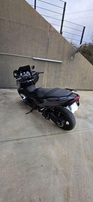 Yamaha Tmax 560 tech max
