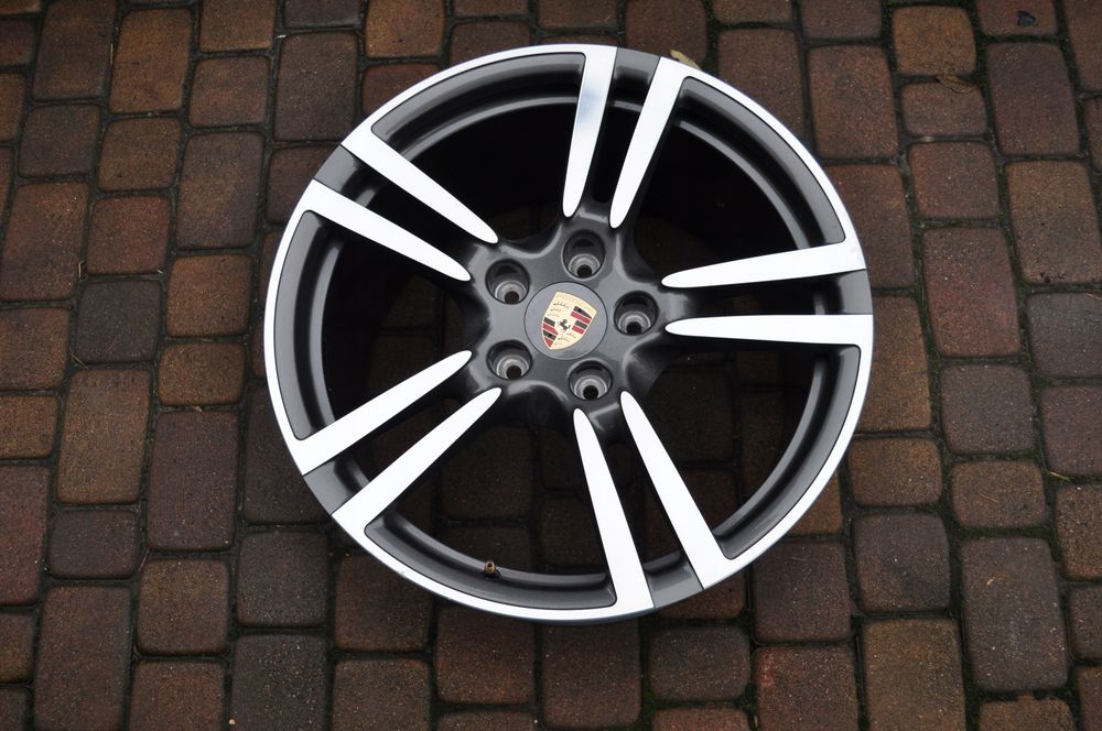 porsche panamera gts turbo tylna 97036219204 11jx20 et68 5x130 okazja