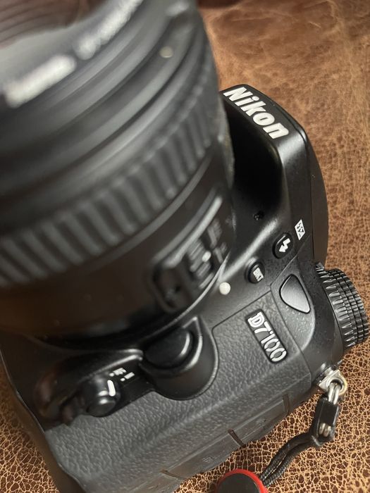 Nikon d7100 dslr + Bolsa