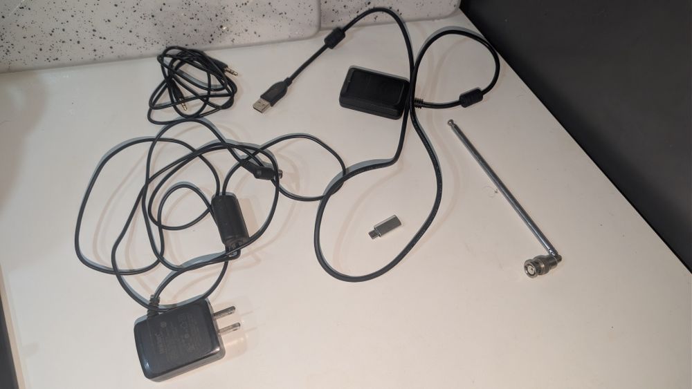 Uniden BCD536HP: Максимальна комплектація (All Keys + ProScan). Стан н