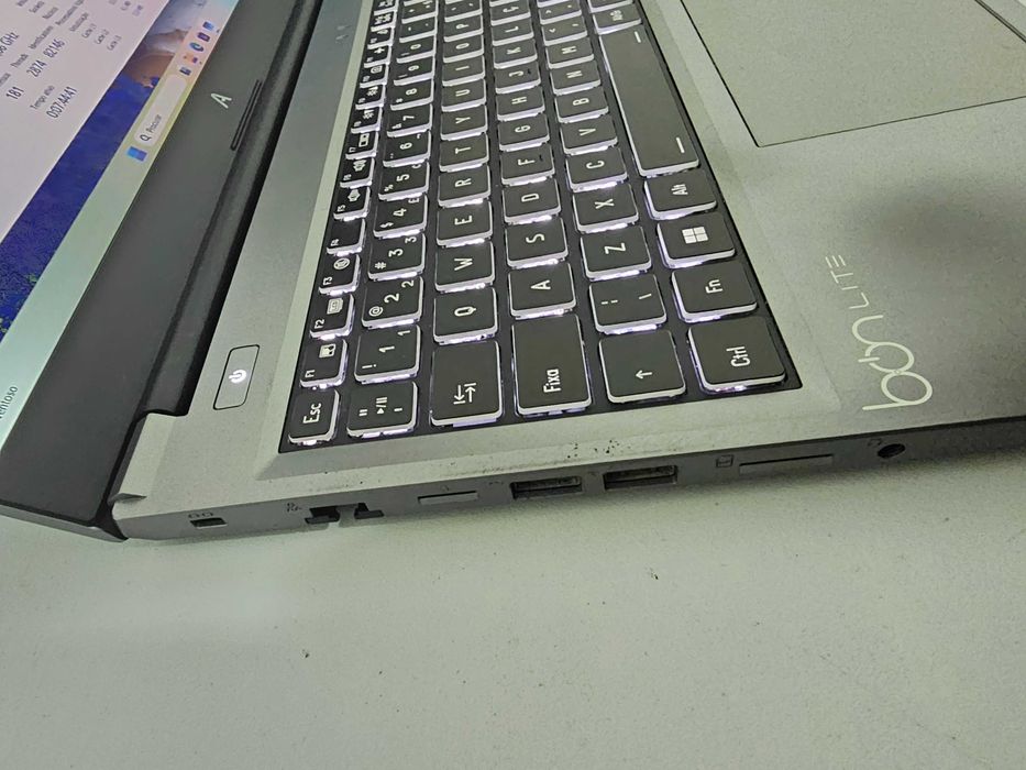 Portátil i5-1235/16gb