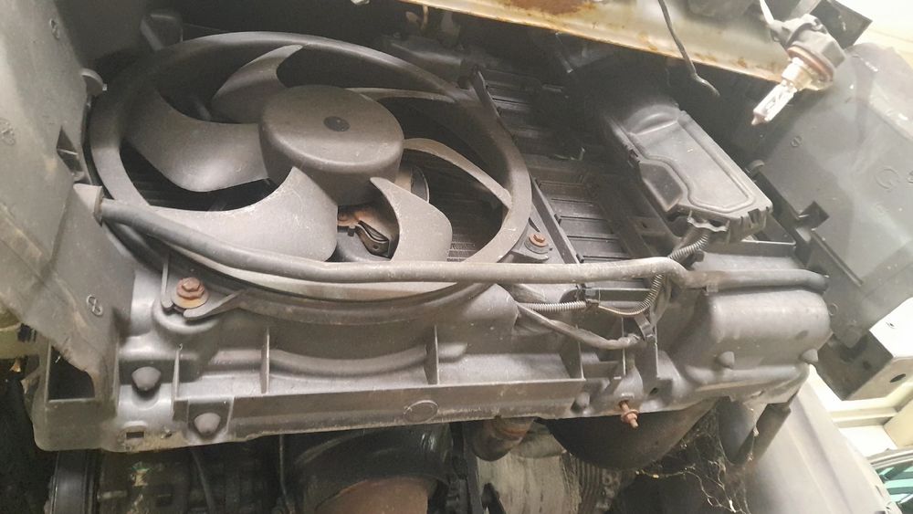 Frente em fibra ou chapa CITROËN C5 II (RC_)