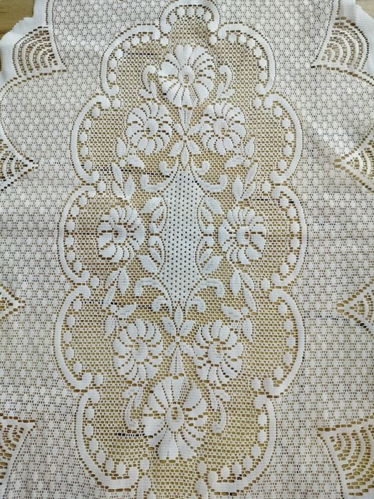 Serweta obrus na ławę w kwiaty Vintage 53 x 92 cm owalna