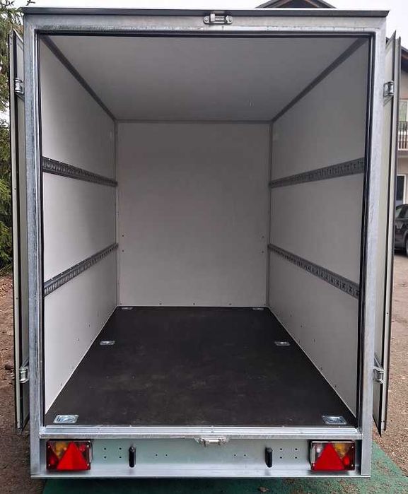 NIEWIADÓW przyczepa,furgon  NOWA !