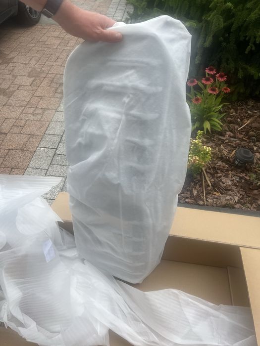 Atrapa grill srebrny do nowego modelu bmw x1 nowa