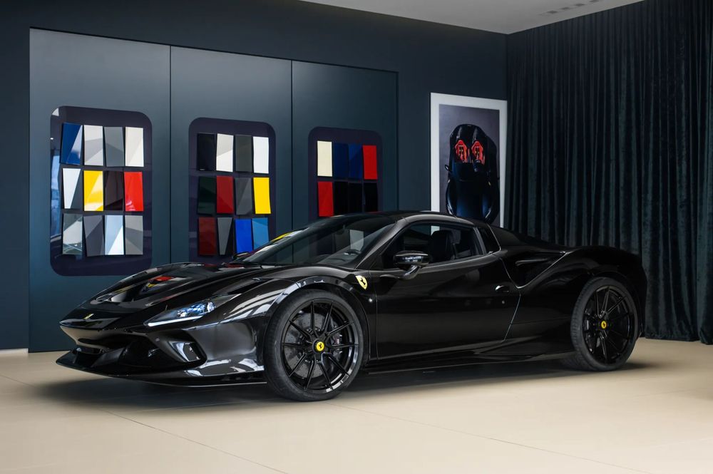Ferrari F8 Spider