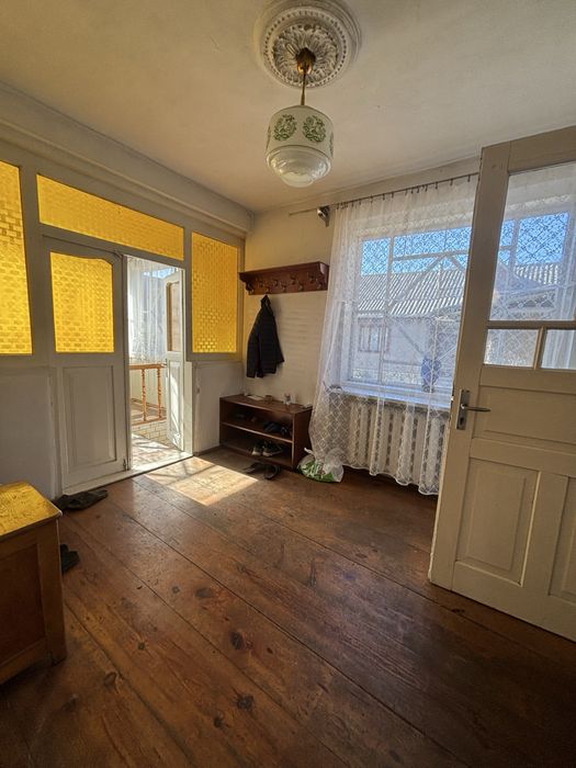 Продається будинок поруч з м.Шептицький