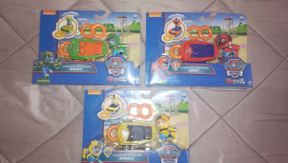 NEW AND SEALED - Paw Patrol Launching Surfboard Figures64751788073475120