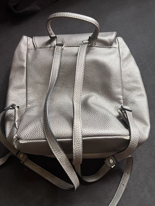 Жіноча сумка-портфель Guess