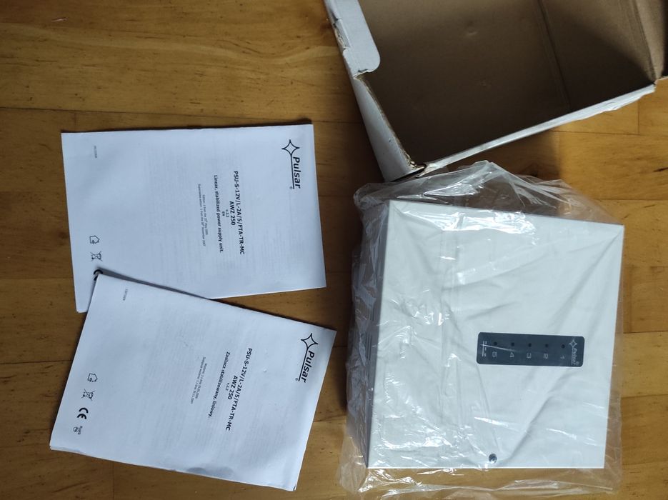 Zasilacz stabilizowany,liniowy PULSAR AWZ 250 PSU-S-12V/L-2A/5/FTA-TR