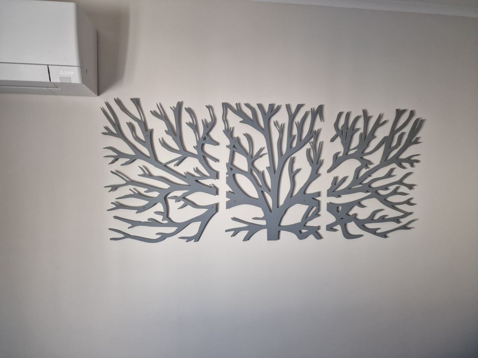 Moldura decorativa formato de árvore