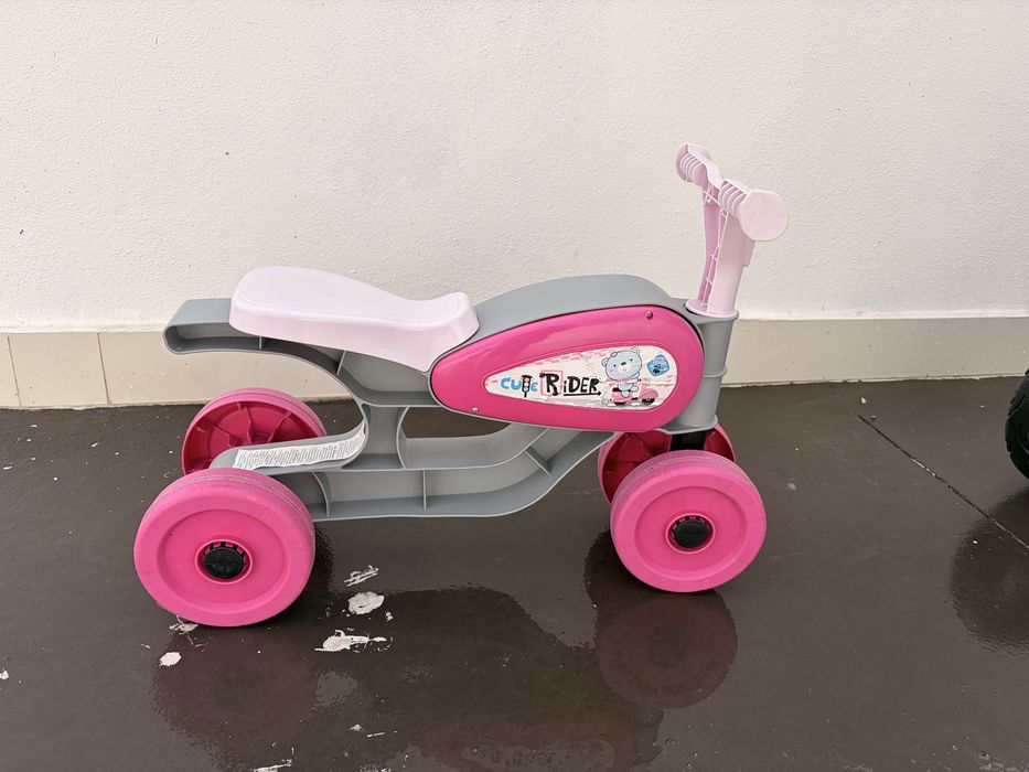 Carrinho bebe bebecar /ovo/ carrinho bengala e triciclo  de passeio.