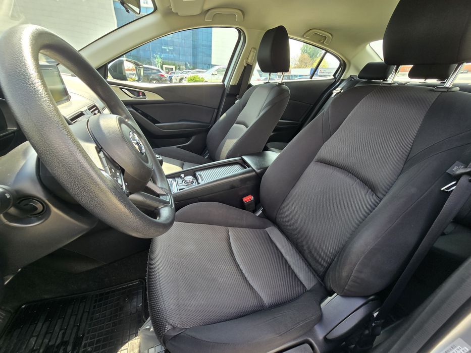 Продам Mazda 3 2017 рік 95тис км пробіг 2.0 бензин