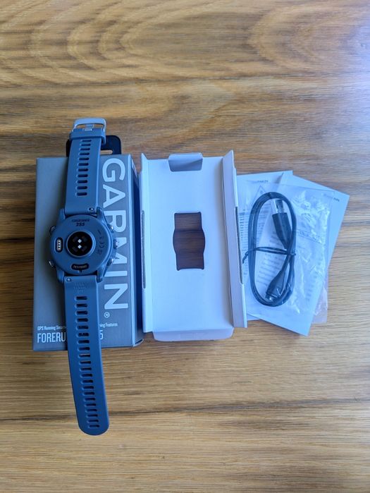 Garmin Forerunner 255 NOVO