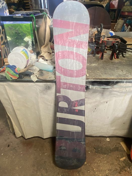 Prancha snowboard Burton Process com fixacoes