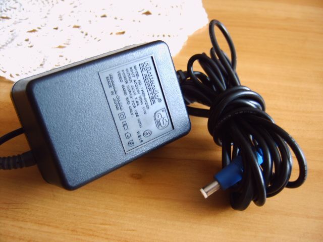 Zasilacz do konsoli SNEs lub NES