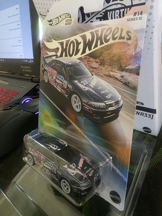ホットウィール　NFT スカイライン　GT-R R33 未開封　RLC ホットウィール NFT スカイライン GT-R R33 未開封 RLC ホット