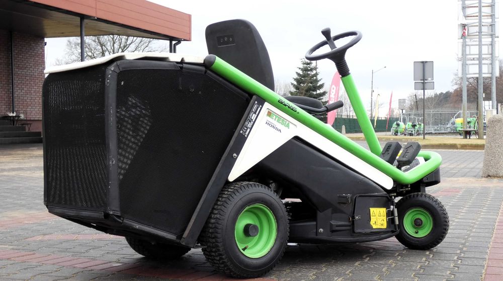 Traktorek kosiarka ETESIA Bahia HONDA (260204.6) - Baras