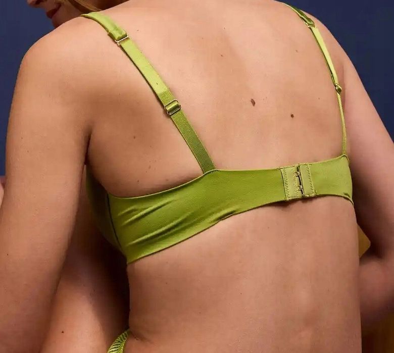 B.P.C zielony biustonosz push-up na fiszbinach ^70A
