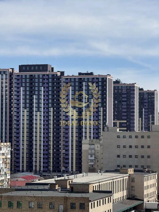 Продаж видової дворівневої квартири 84 м² у ЖК «Окленд»