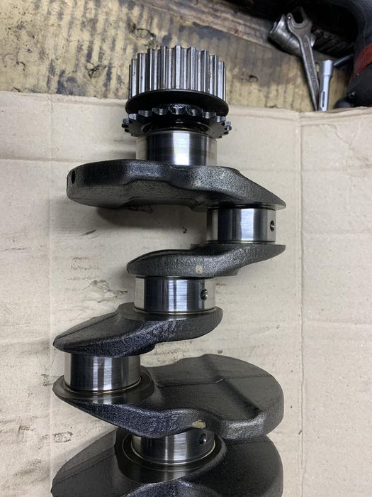 Коленвал 1.9 Dci F9Q F9A F9k Trafic Vivaro volvo Suzuki Nissan Renault
