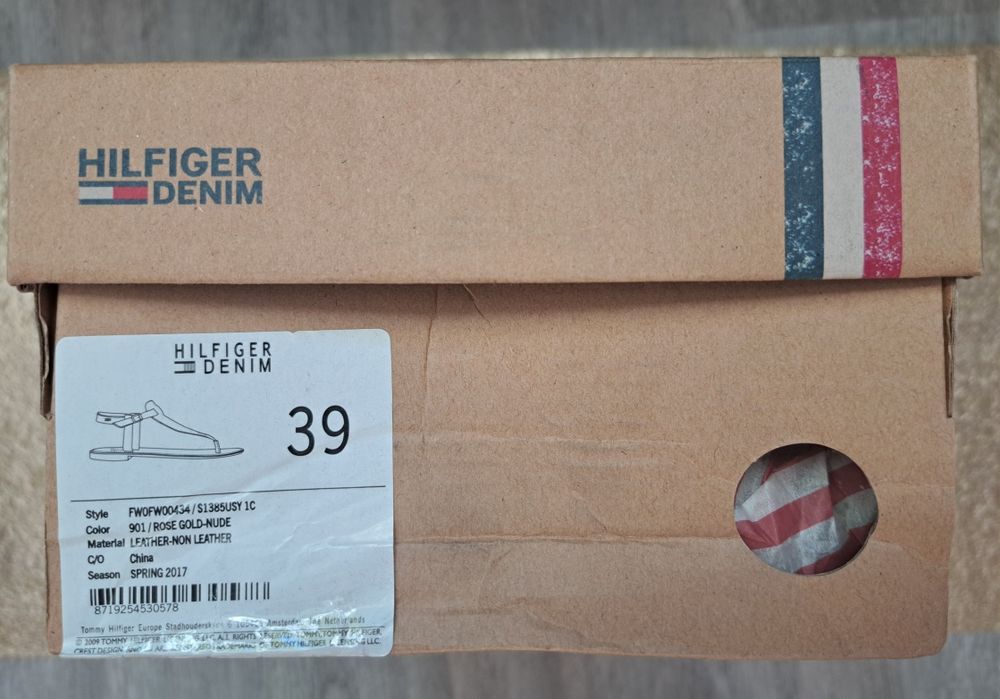Tommy Hilfiger Denim sandały rozm. 39
