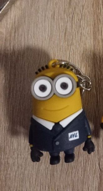 Равлик Боб міньон