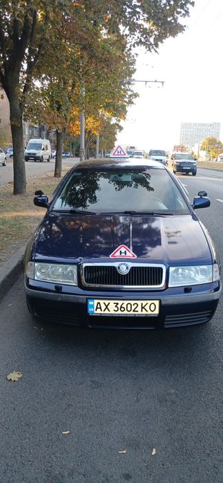 Инструктор по вождению