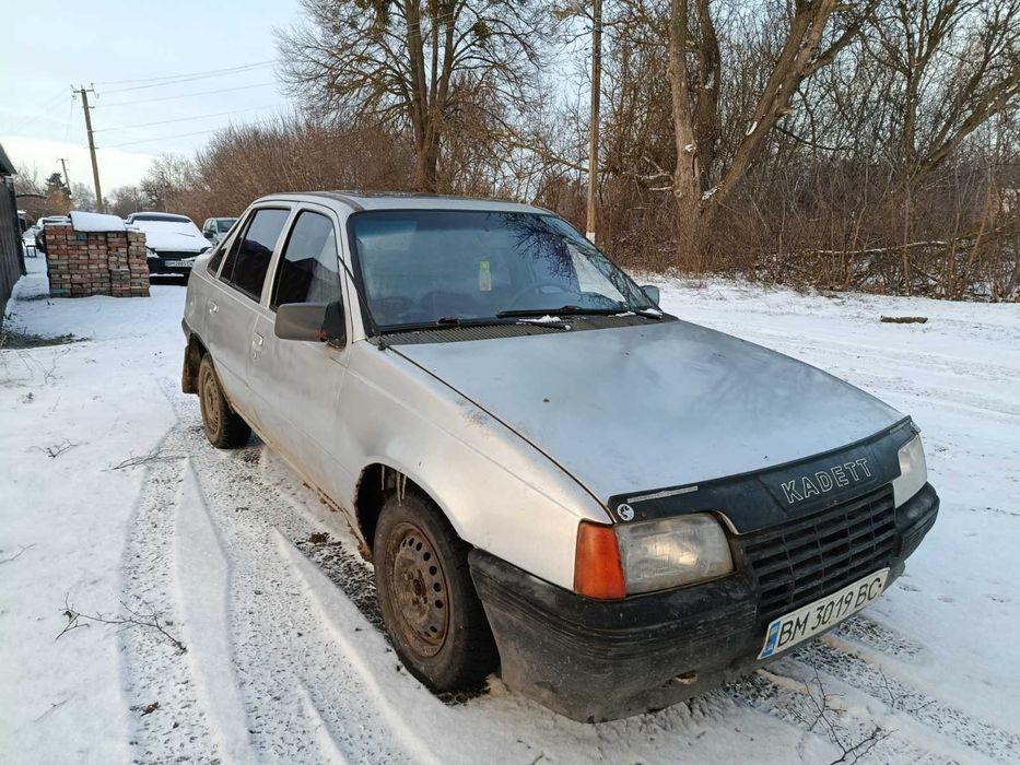 Продам автомобіль Opel Kadett