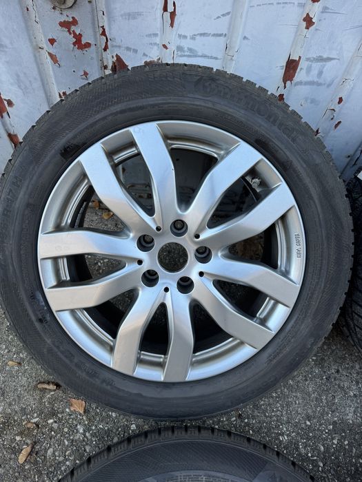 Зимові шини зима R17 225 55 BMW G30 G31 Continental TS850P Runflat