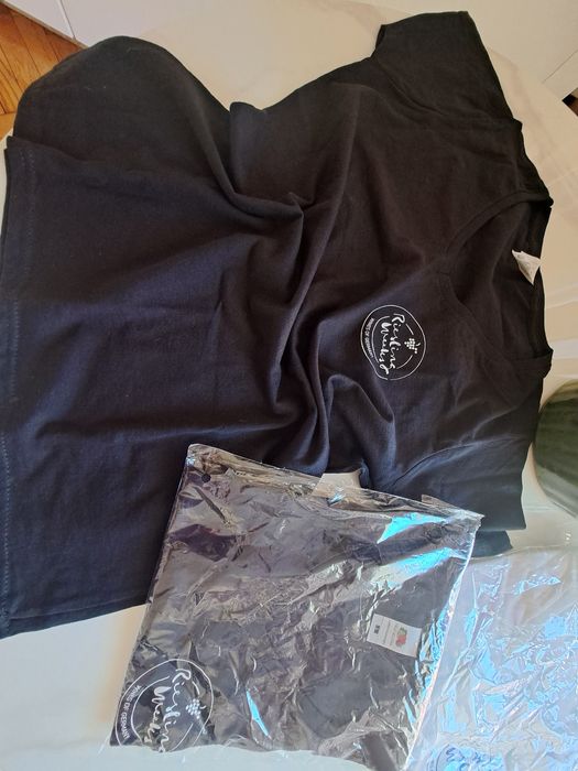 T-shirt czarne i białe