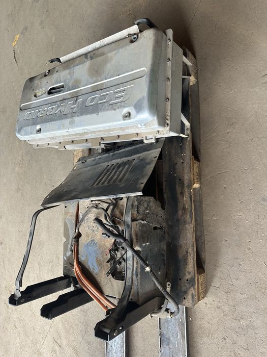 Sistema hibrydo Mitsubishi Canter.