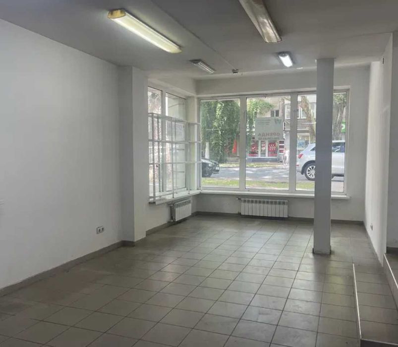 Магазин, салон, кафейня. Угловой фасад на пр Шевченко