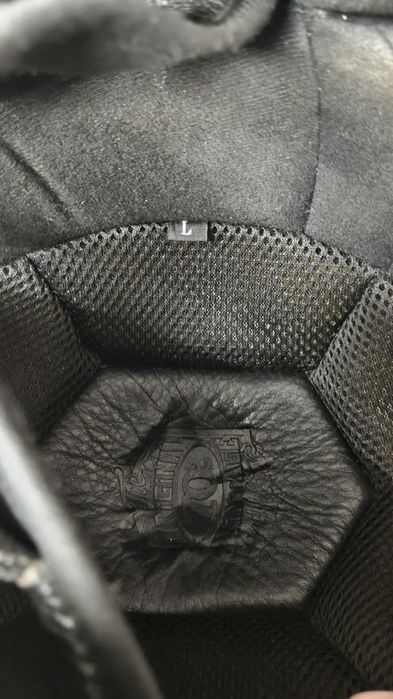 Capacete Skull Garage
Model SKULL GARAGE