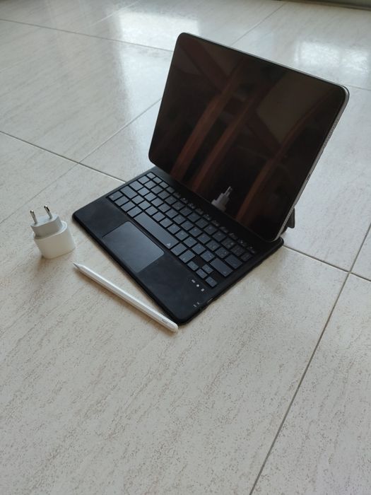 iPad air 4  64gb