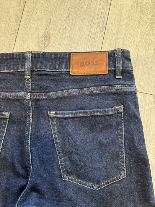 Джинси Hugo Boss
