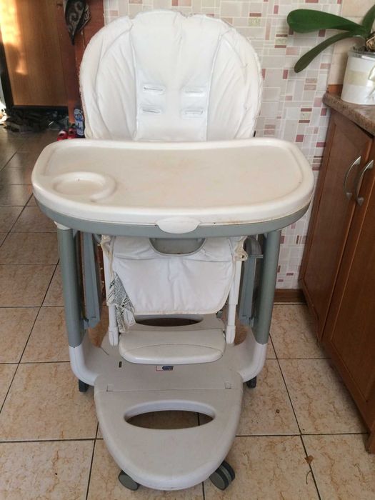 Стульчик для кормления Peg-perego Tatamia