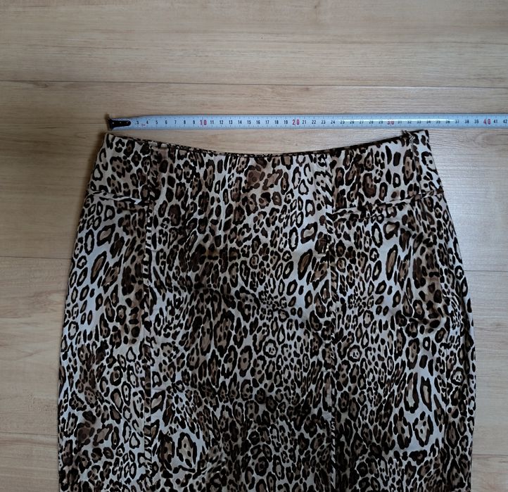 Spódnica leopard NEW YORK & COMPANY – rozm. 4 / EUR 36 – elegancka, stretch
