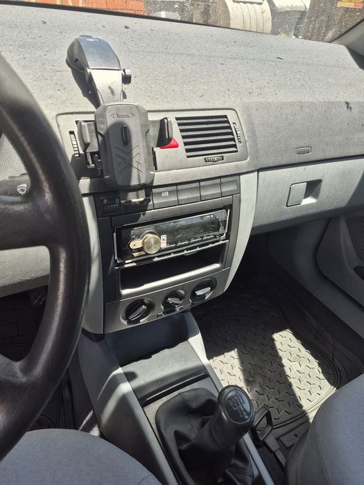 Skoda fabia 1400
