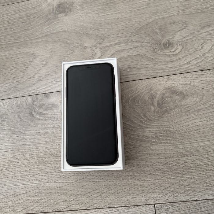 Iphone 11  używany