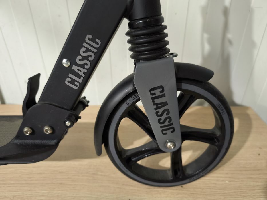 Hulajnoga Bergen nieużywana,