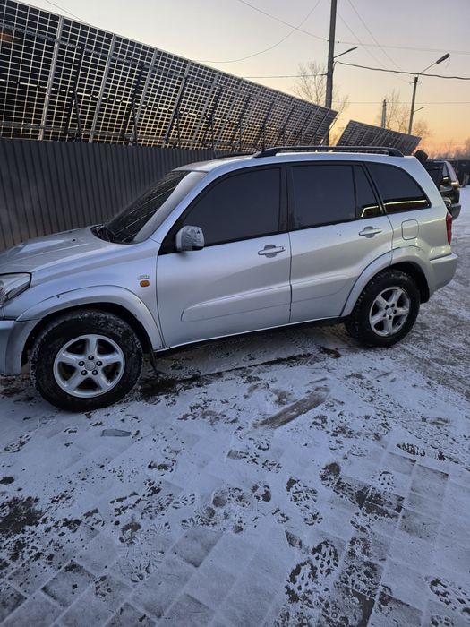 Продам машину в гарному стані